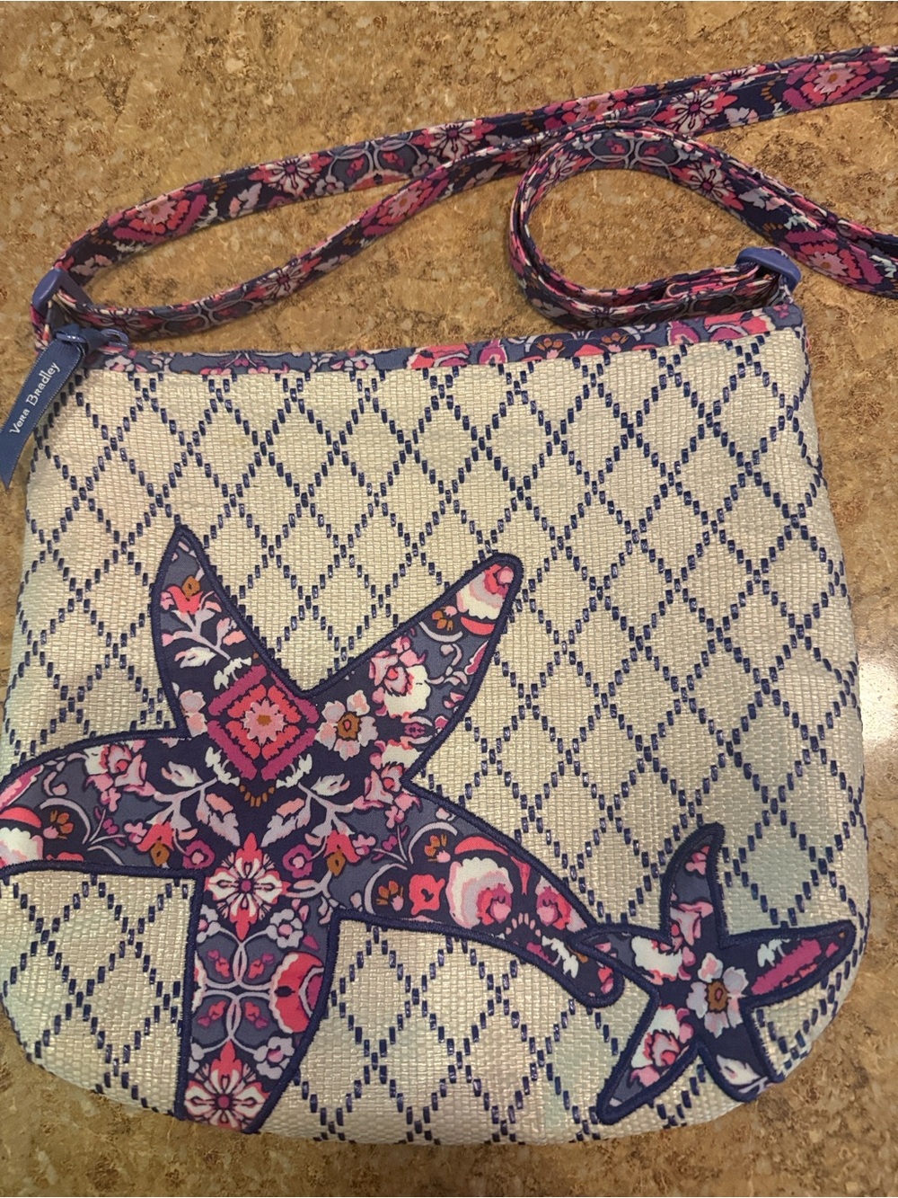 Vera Bradley Starfish Beach Tote Magenta Medallion - Picture 5 of 5